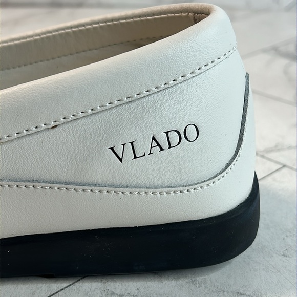 NWT VLADO LUXURY ELITE Men’s White Vegan Leather Loafer Slip On Size 8